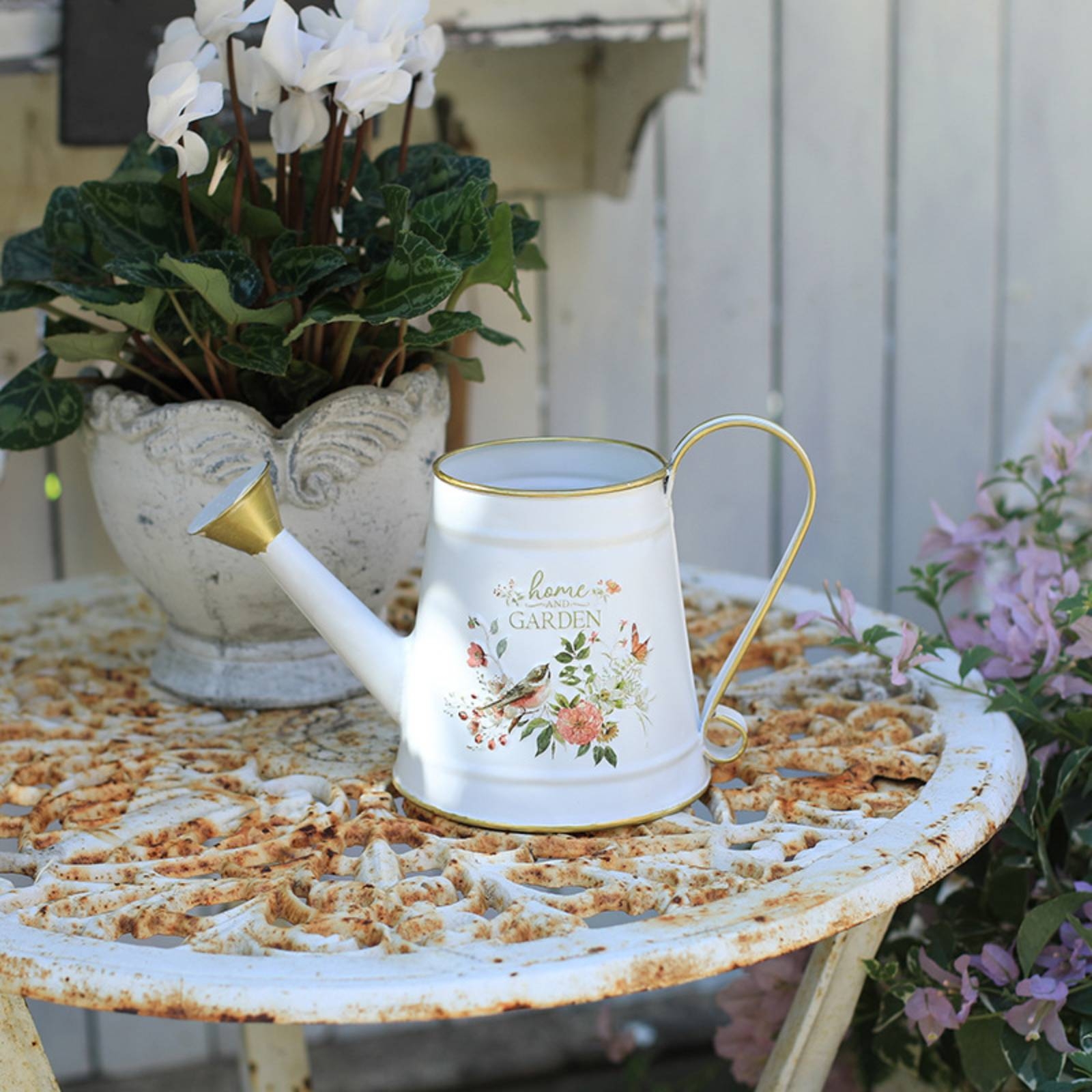 Metal Watering Can Gold Trim C - Gardening Tools Watering Can 评论和价格