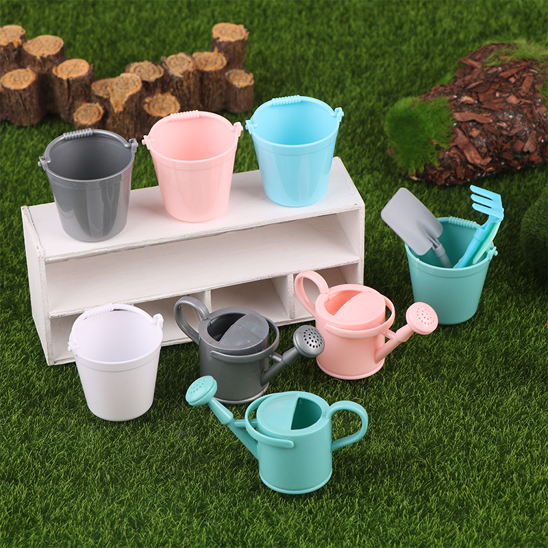 1:12 Dollhouse Miniature Water - Gardening Tools Watering Can 评论和价格