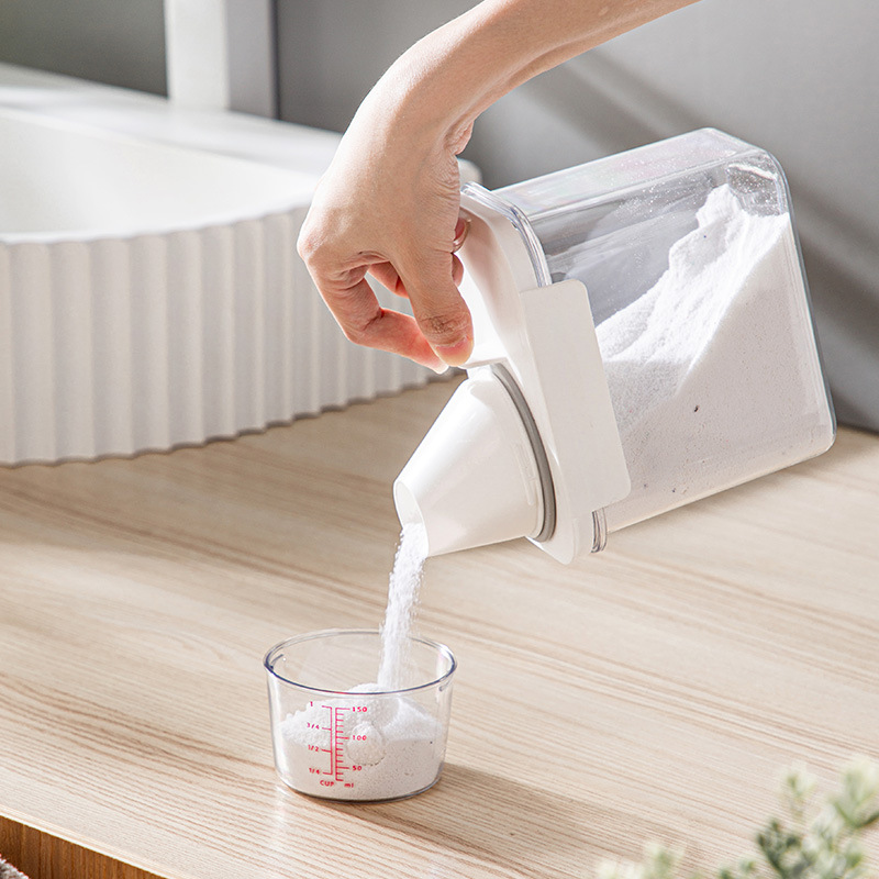 Refillable Laundry Detergent D - Fertilizer Dispenser 评论和价格